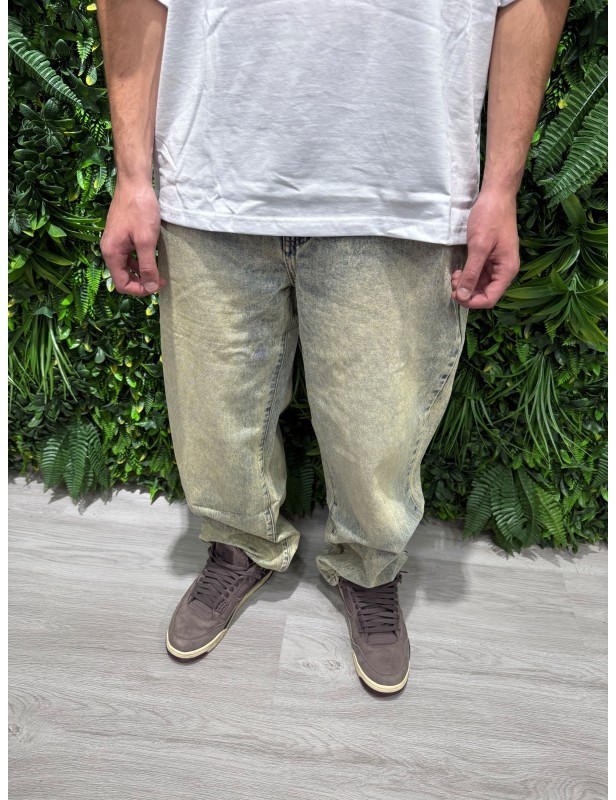 Jeans baggy sabbiato 1