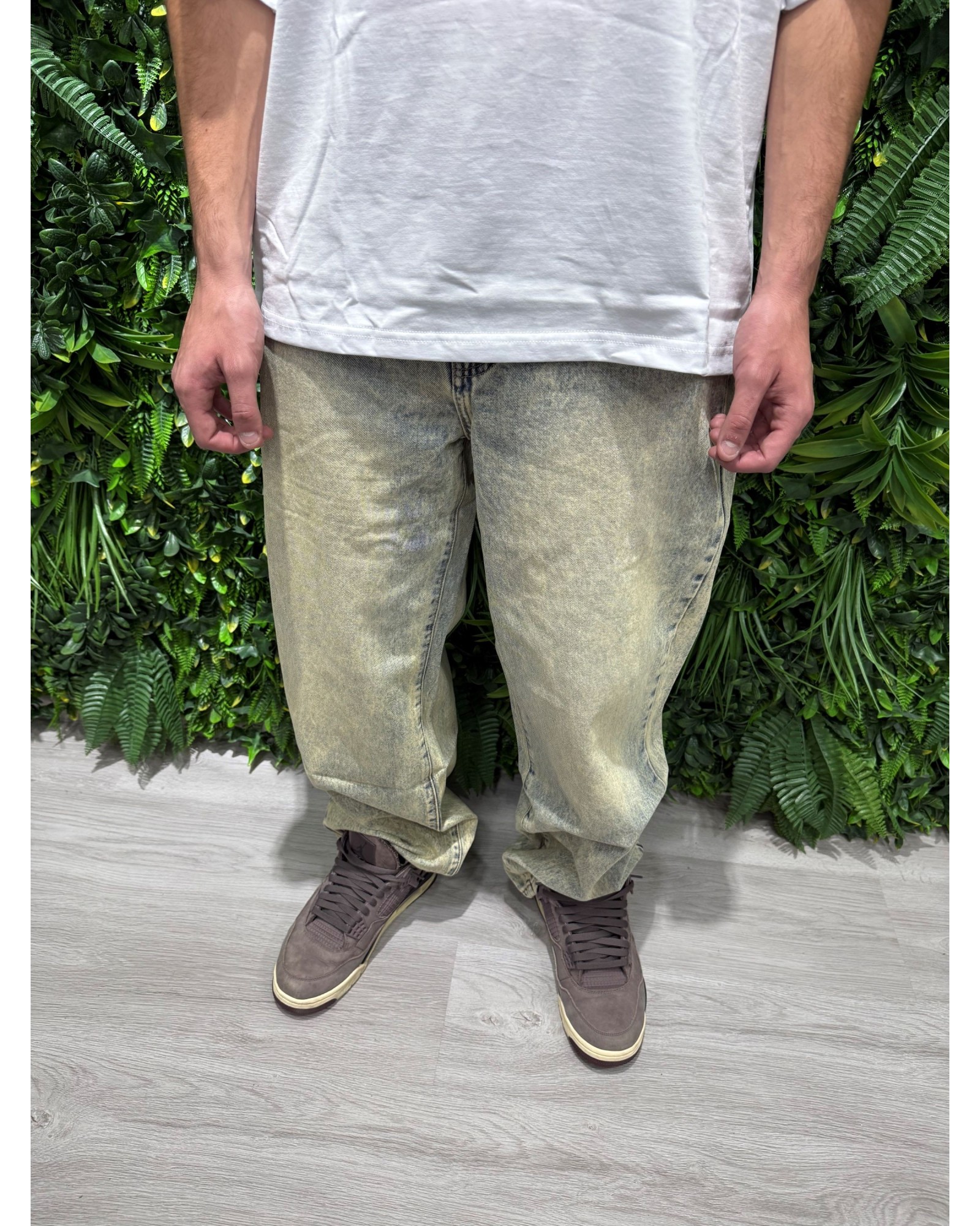 Jeans baggy sabbiato 1