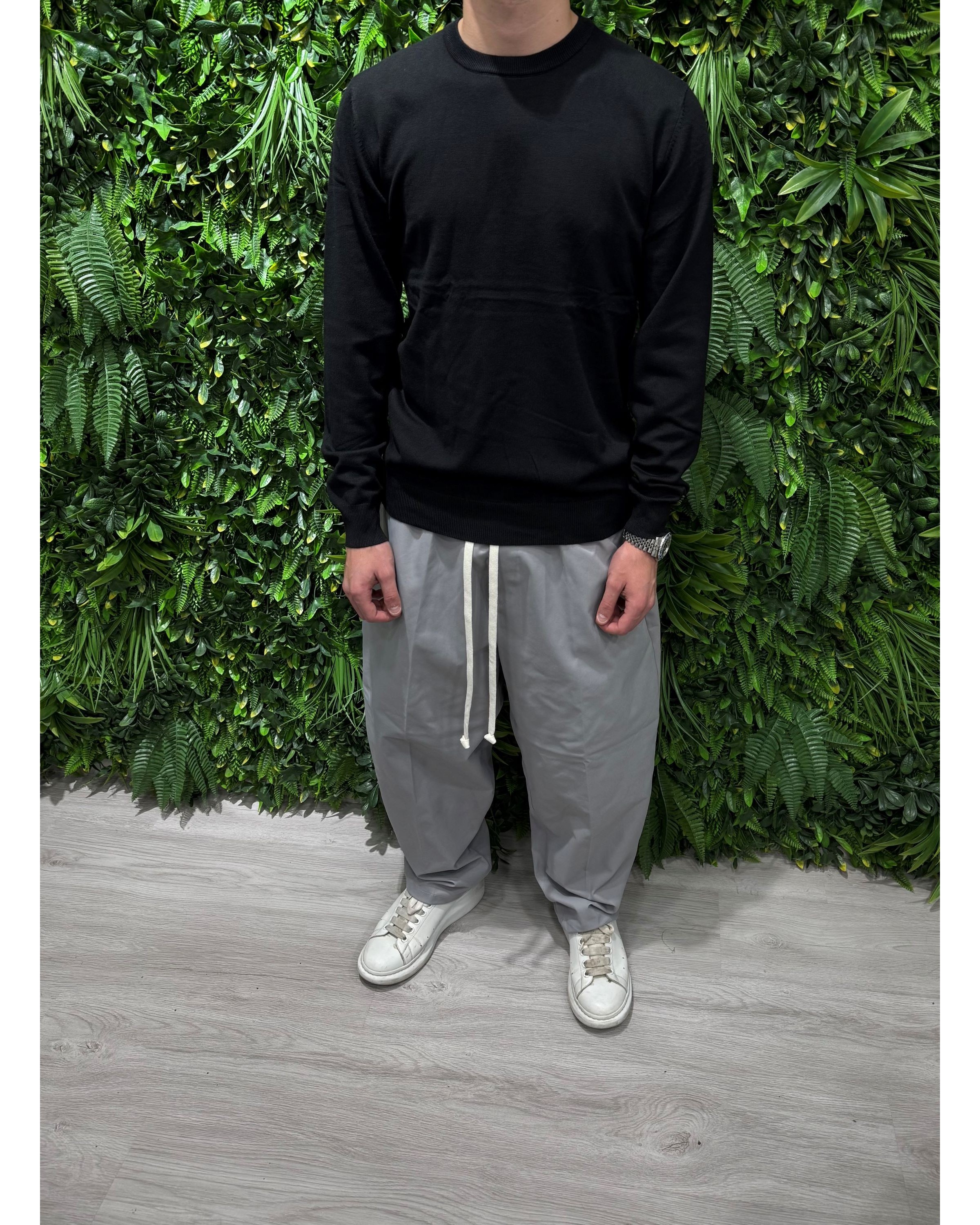 Maglioncino nero slim fit