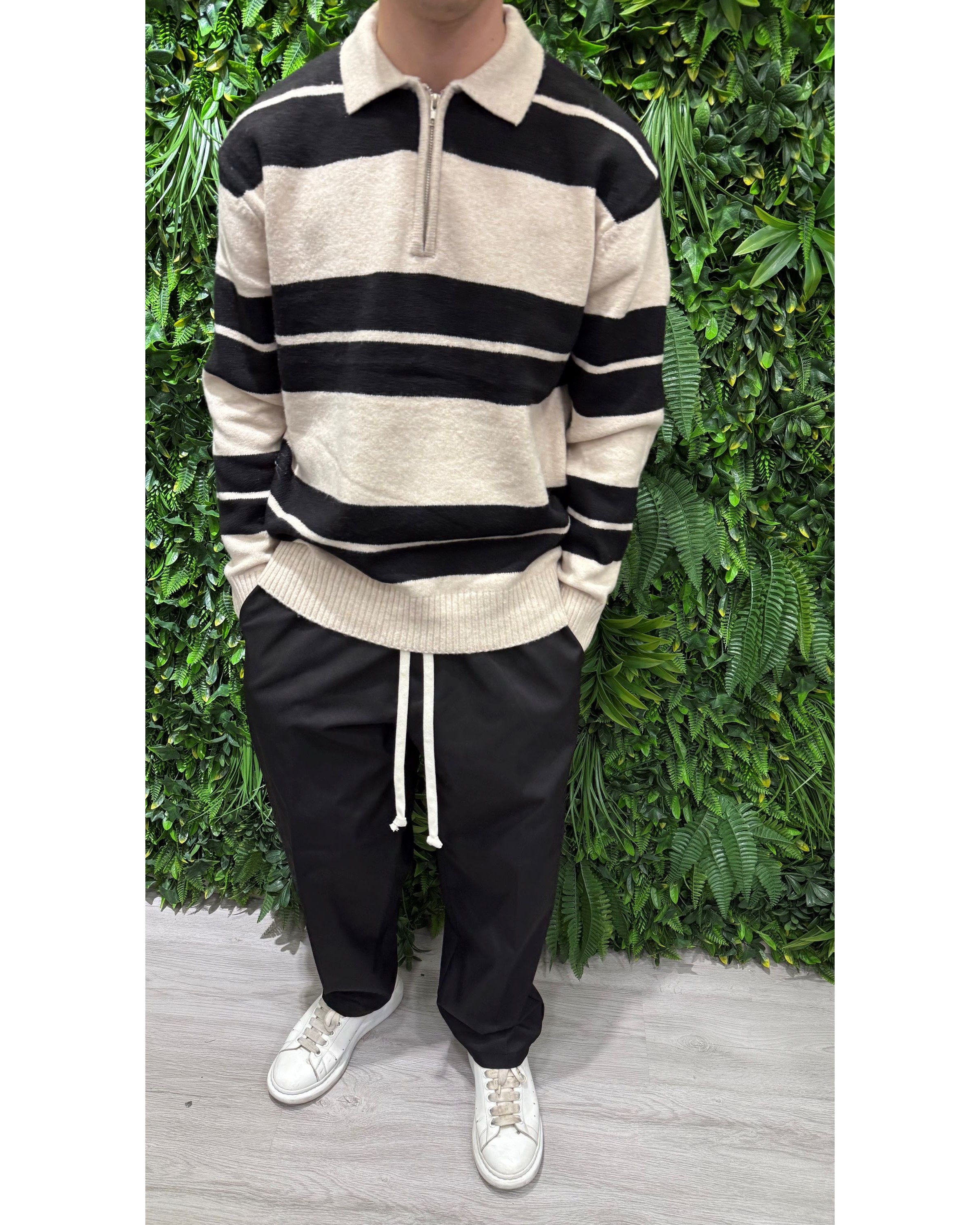 Maglione a righe beige