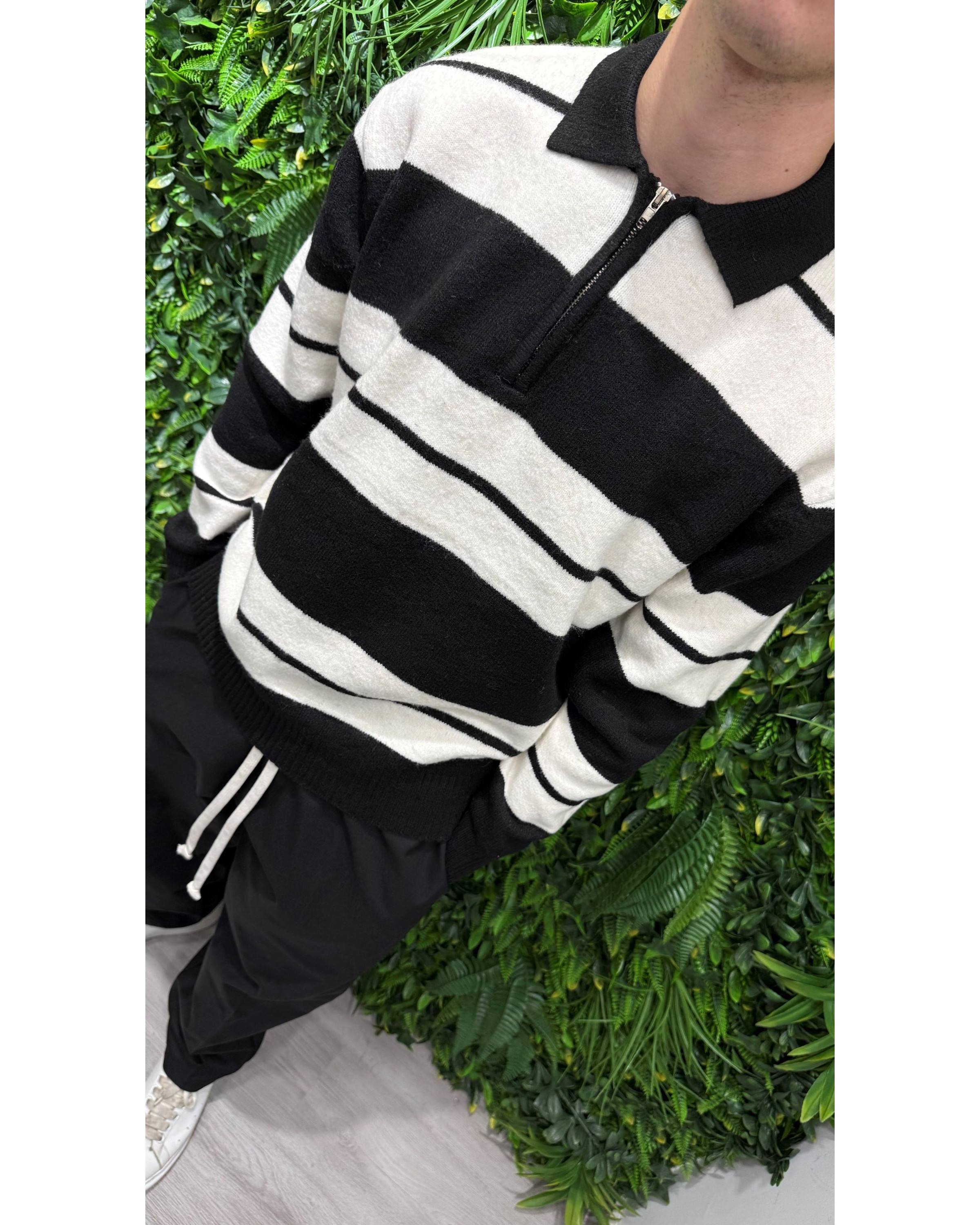 Maglione a righe bianco