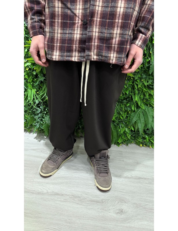 Pantalaccio elegante marrone scuro