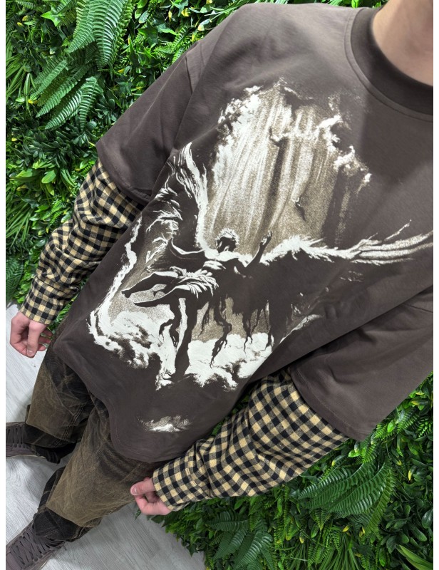 T-shirt doppia manica over