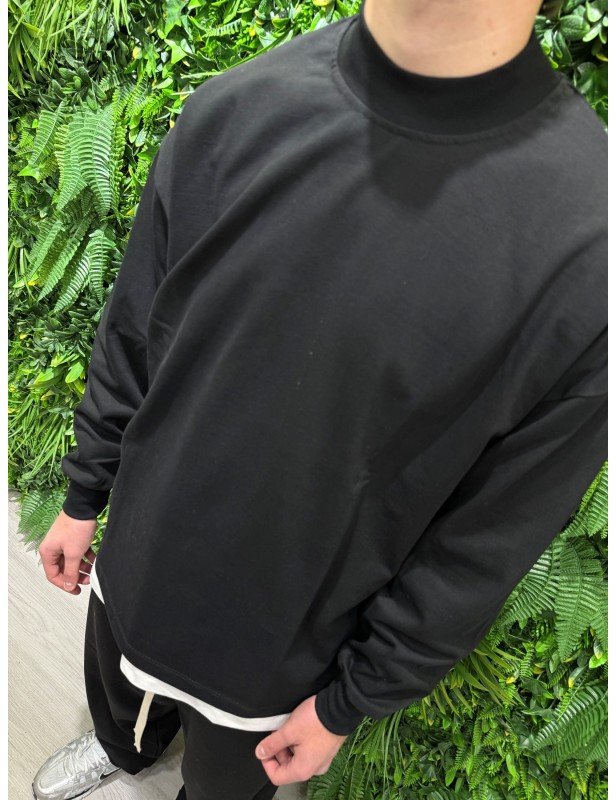 T-shirt longsleeve nera