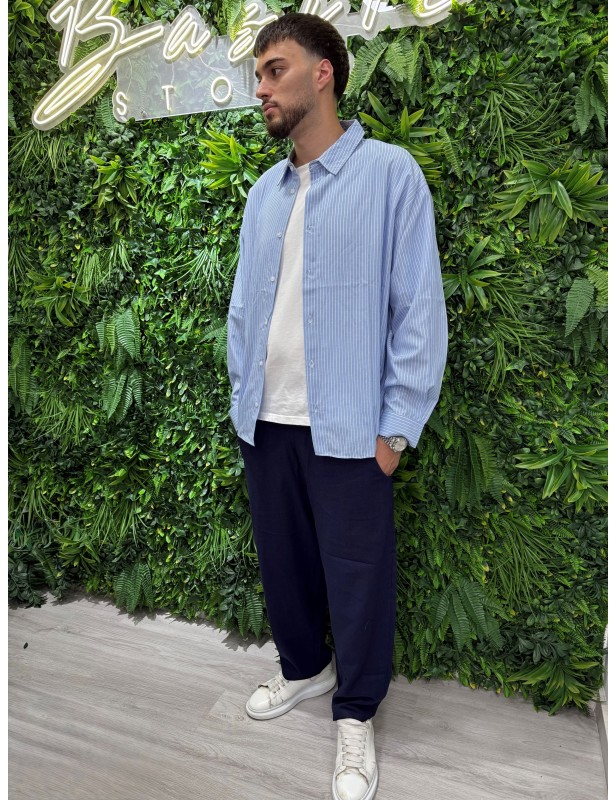 Camicia over a righe celeste