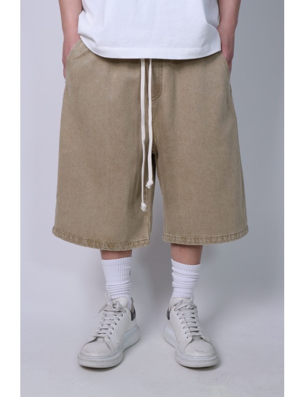 Pantaloncini in jeans slavati